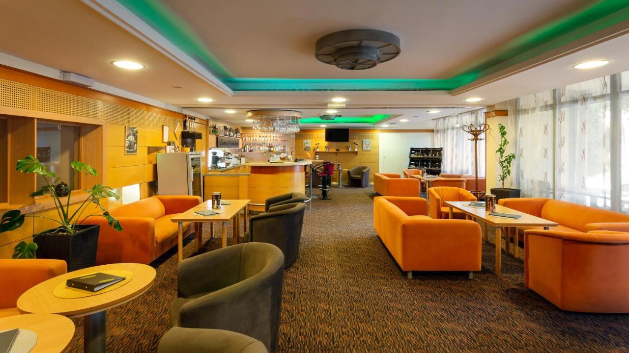 Hotel Eger & Park Dış mekan fotoğraf