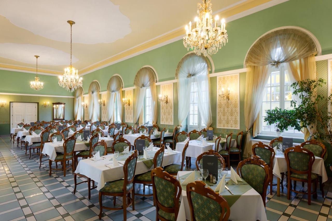 Hotel Eger & Park Dış mekan fotoğraf