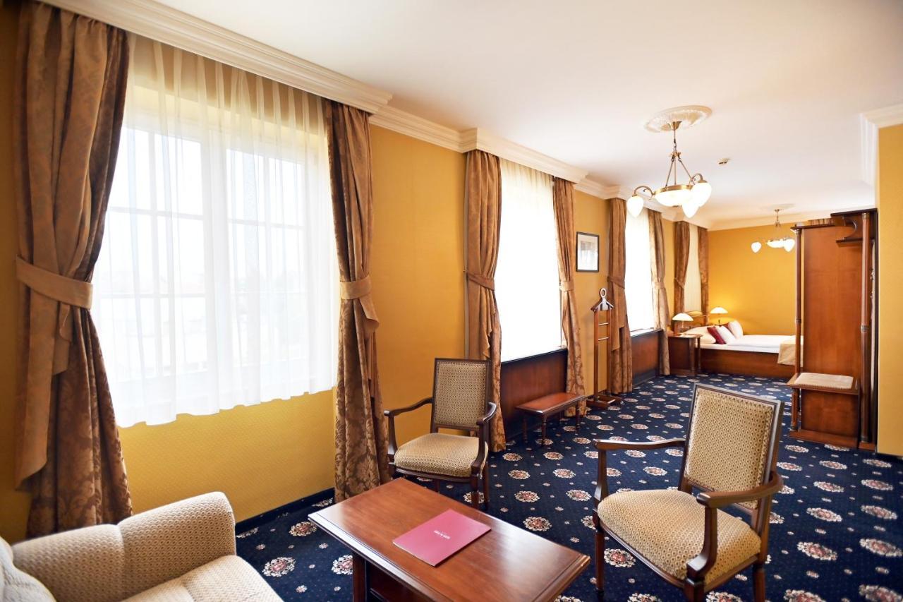 Hotel Eger & Park Dış mekan fotoğraf
