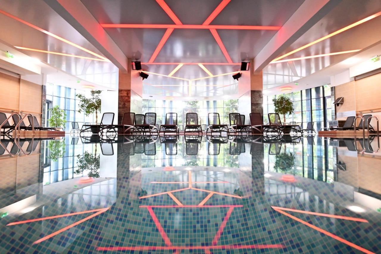 Hotel Eger & Park Dış mekan fotoğraf